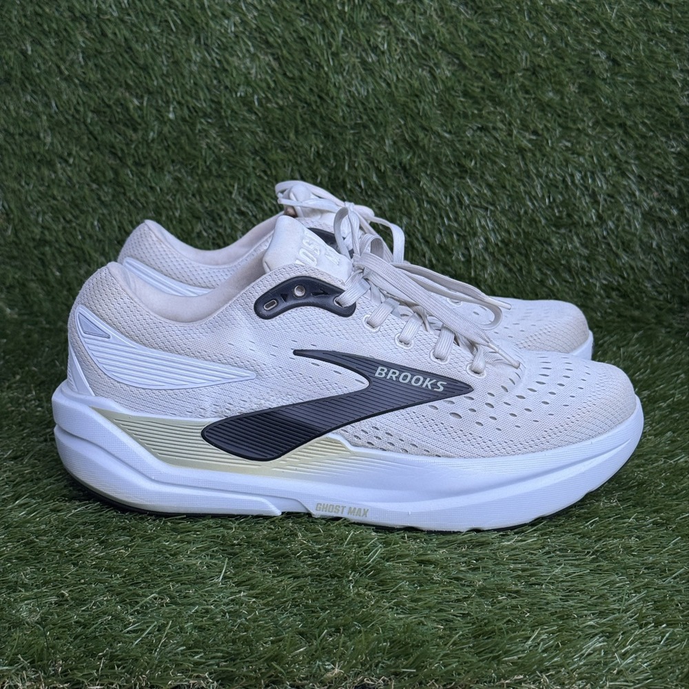 Brooks Ghost Max 3 Bright White Black Mens 11 2E Wide Sneaker 110464-1D-162